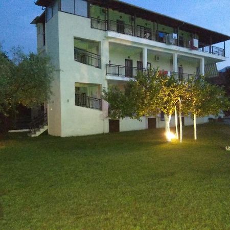 Trantas Rooms Paralía Skotínis Exterior foto
